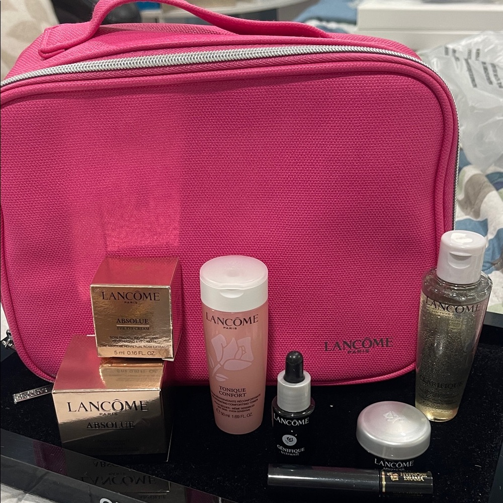 Lancôme Beauty Bag with 7 Lancôme items